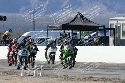 media/Dec-07-2025-CVMA (Sun) [[3e7d2de5dc]]/Race 5-Formula UL-CVMA Hooligans-American Thunder/